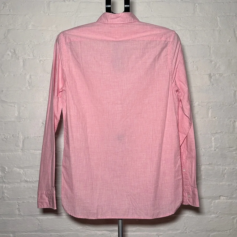 Levi’s Men's Pink Button-Up Shirt